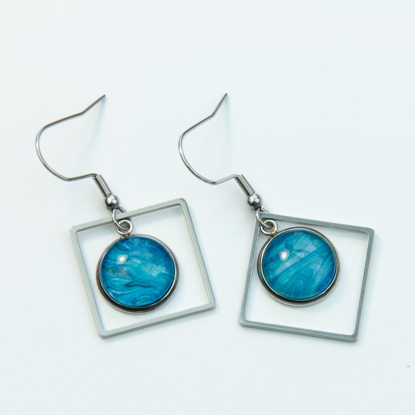 Deep Sea Blue Square Pennant Earrings in Silver (115-S)