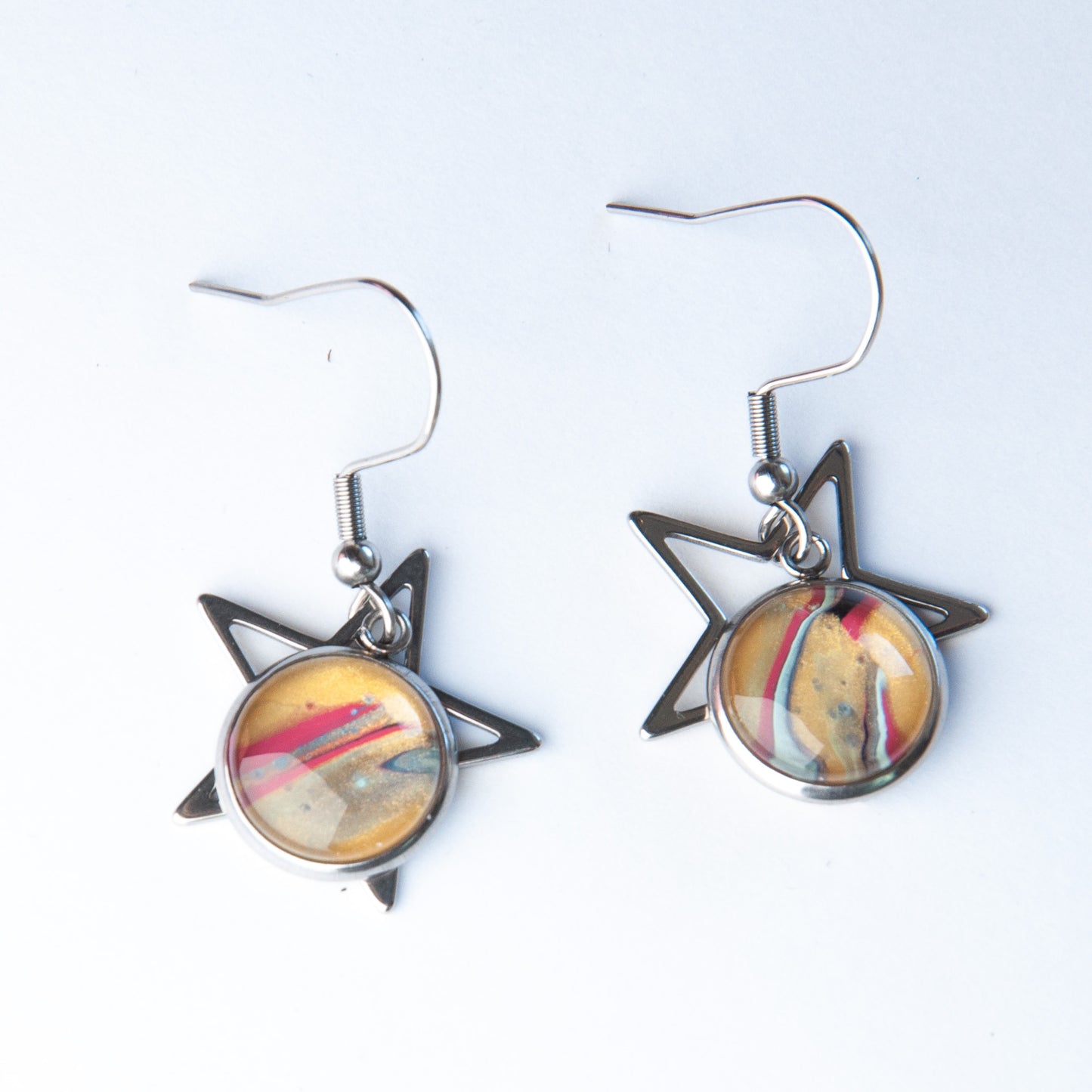 Gold and Red Silver Star Pendant Earrings (127-S)