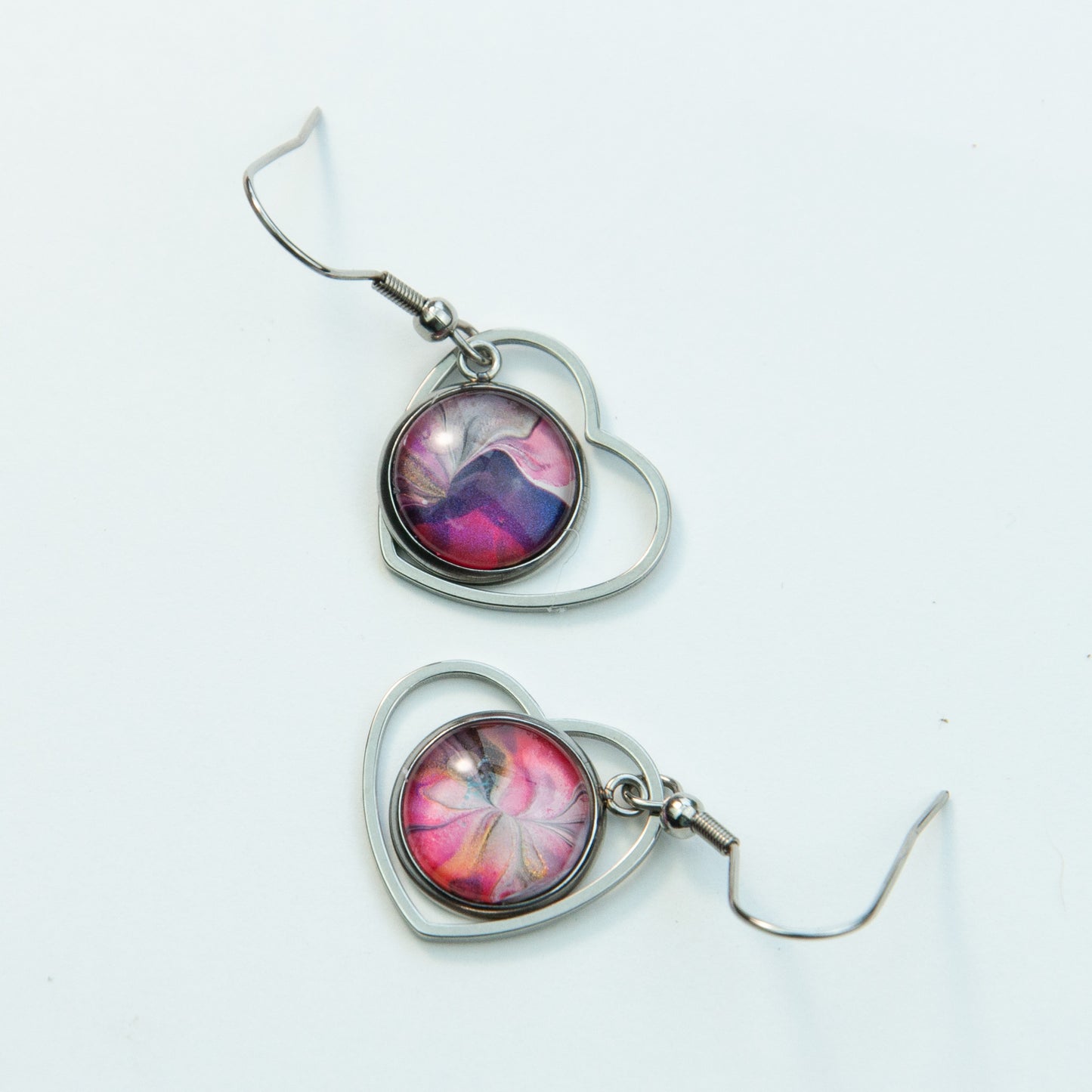 Purple Heart Silver Pennant Earrings (114-S)