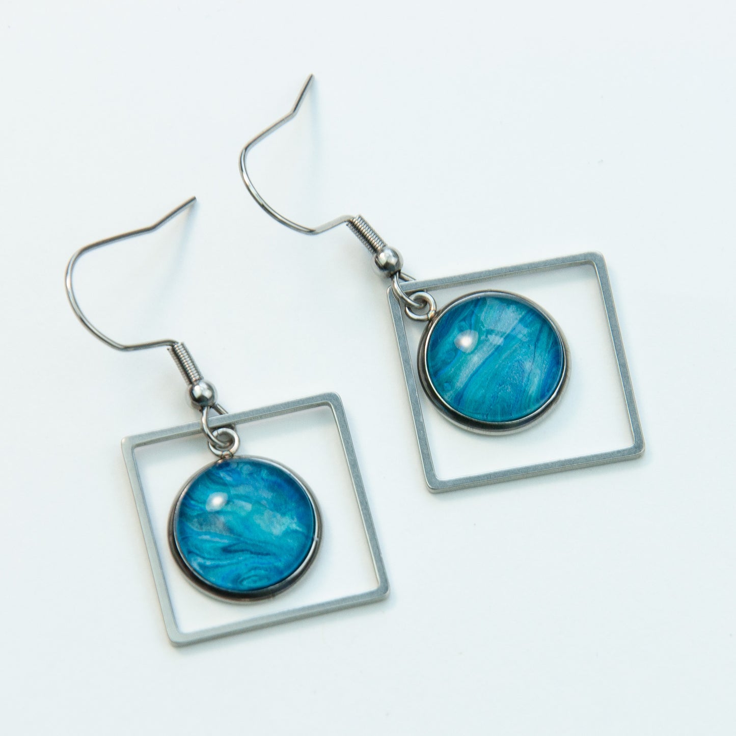 Deep Sea Blue Square Pennant Earrings in Silver (115-S)